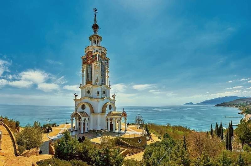 Храм-маяк в Малореченском